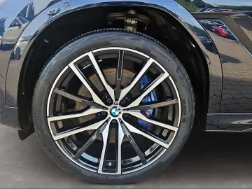BMW X6 xDrive40d M Sport Standheizung AHK Head-Up