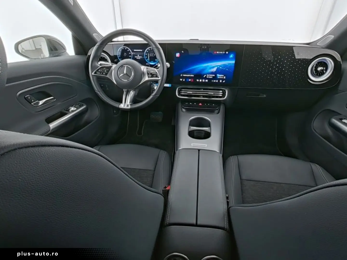 MERCEDES-BENZ CLA 250  EQ Progressive Night LED Panoramadach