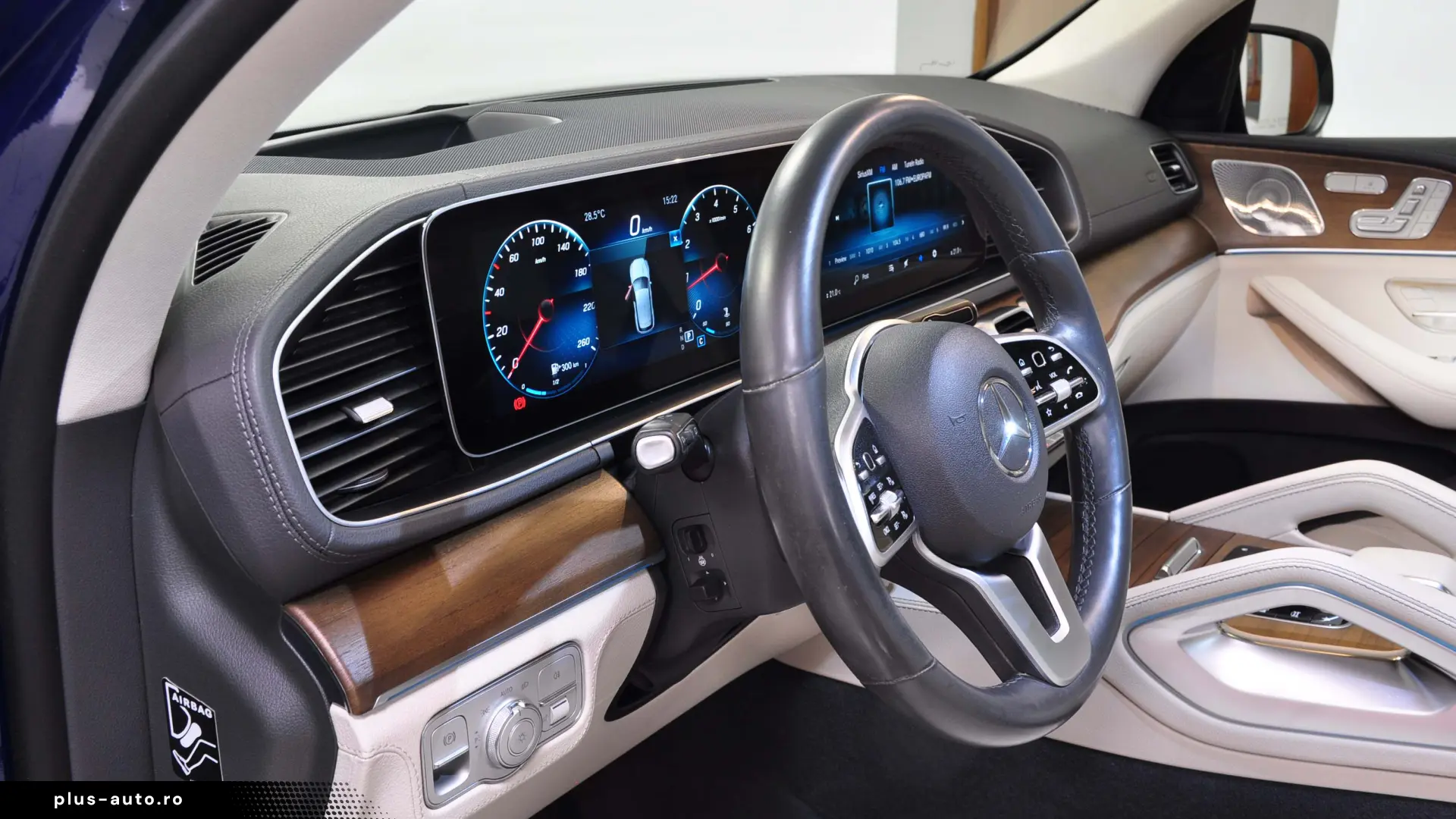 Mercedes Benz GLE 350i AMG HeadUp SoftClose PANO Burmester