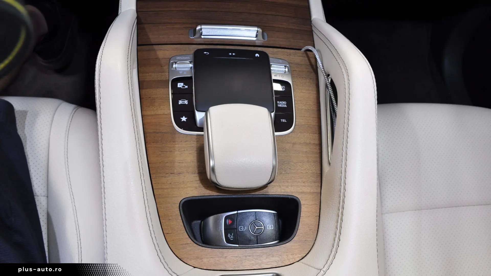 Mercedes Benz GLE 350i AMG HeadUp SoftClose PANO Burmester