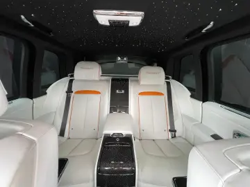 ROLLS ROYCE Cullinan Black Badge MANSORY 4-Seat Starlight