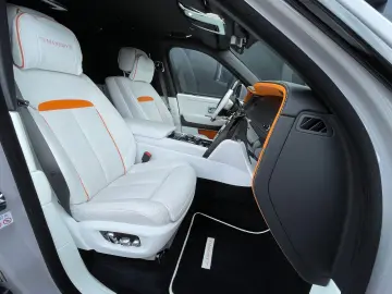 ROLLS ROYCE Cullinan Black Badge MANSORY 4-Seat Starlight