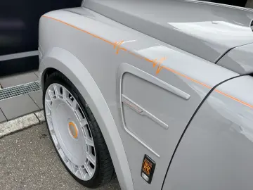 ROLLS ROYCE Cullinan Black Badge MANSORY 4-Seat Starlight