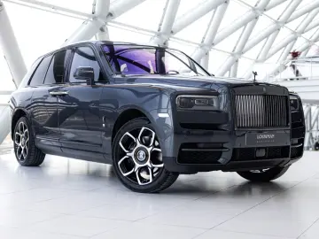 ROLLS ROYCE Cullinan 6.75 V12   Black Badge   Shooting Star