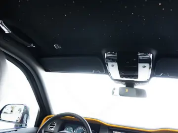 ROLLS ROYCE Cullinan 6.75 V12   Black Badge   Shooting Star