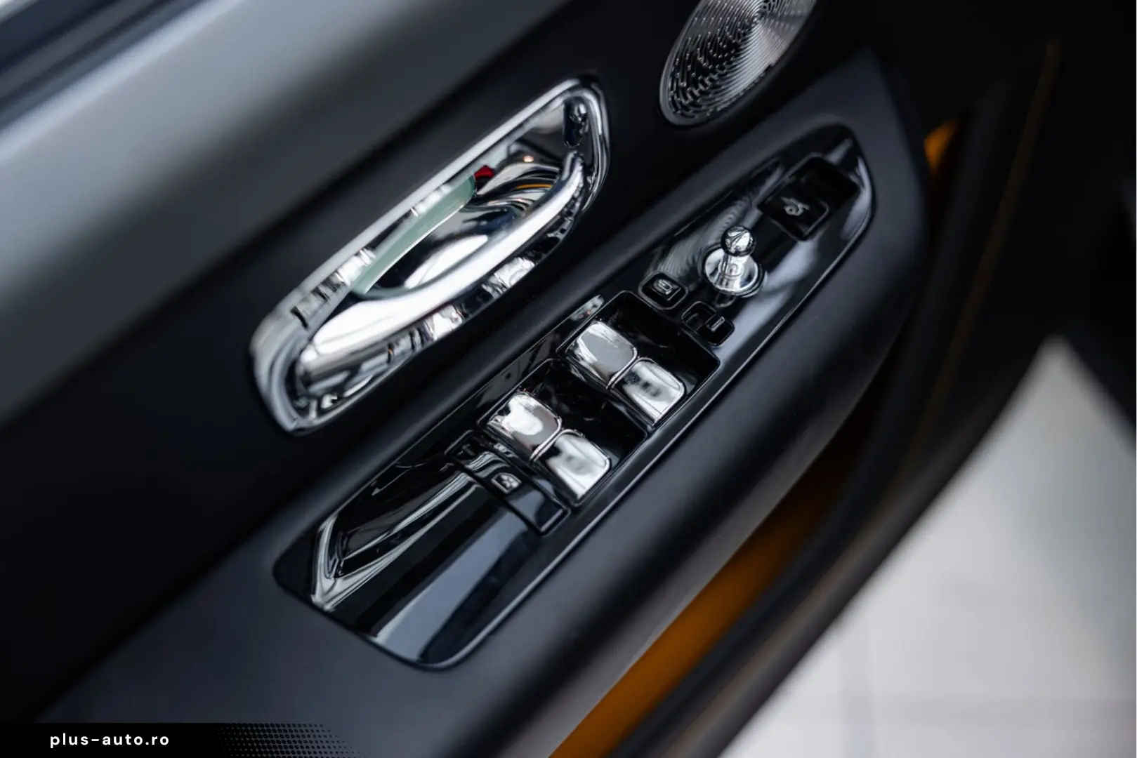 ROLLS ROYCE Cullinan 6.75 V12   Black Badge   Shooting Star