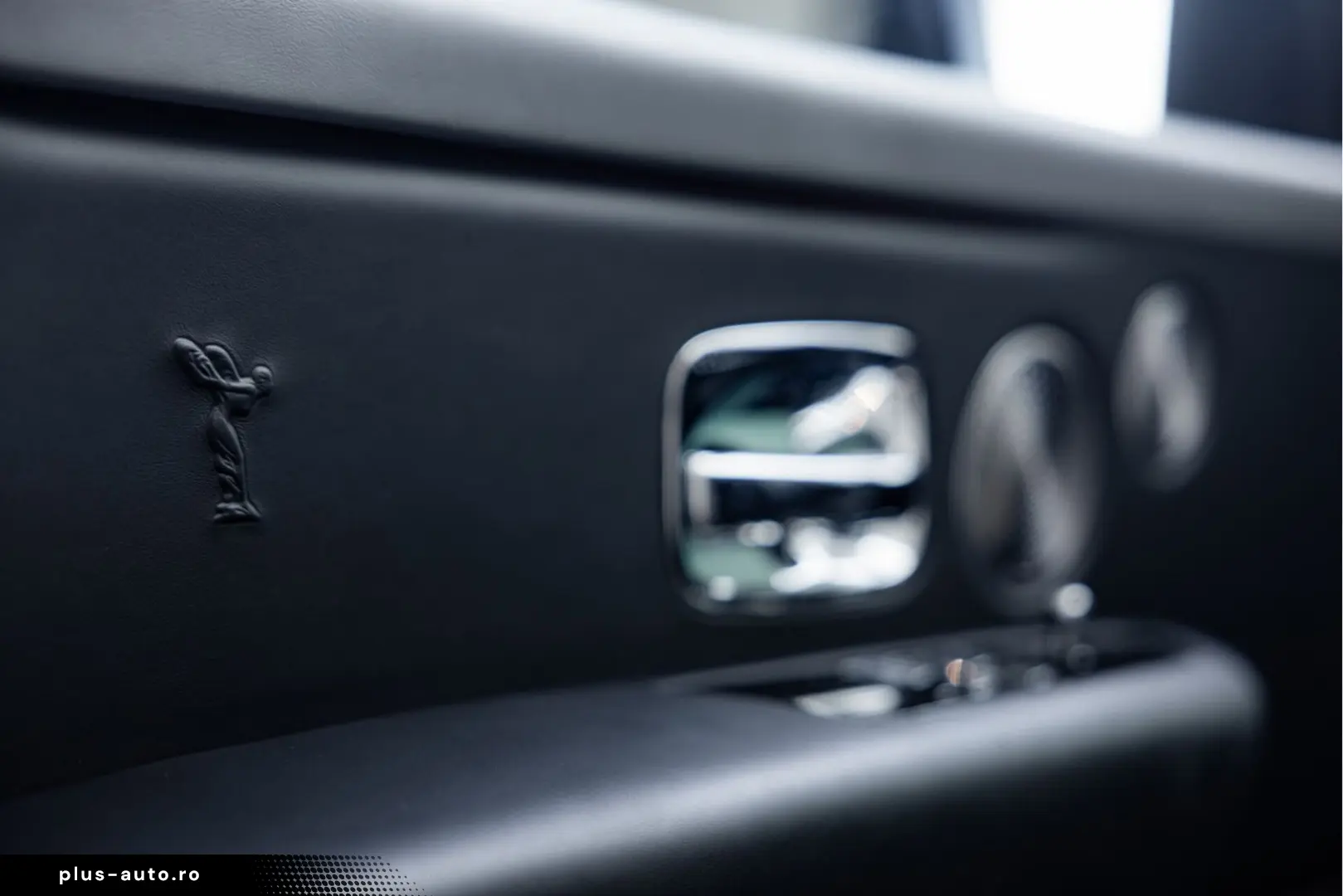 ROLLS ROYCE Cullinan 6.75 V12   Black Badge   Shooting Star