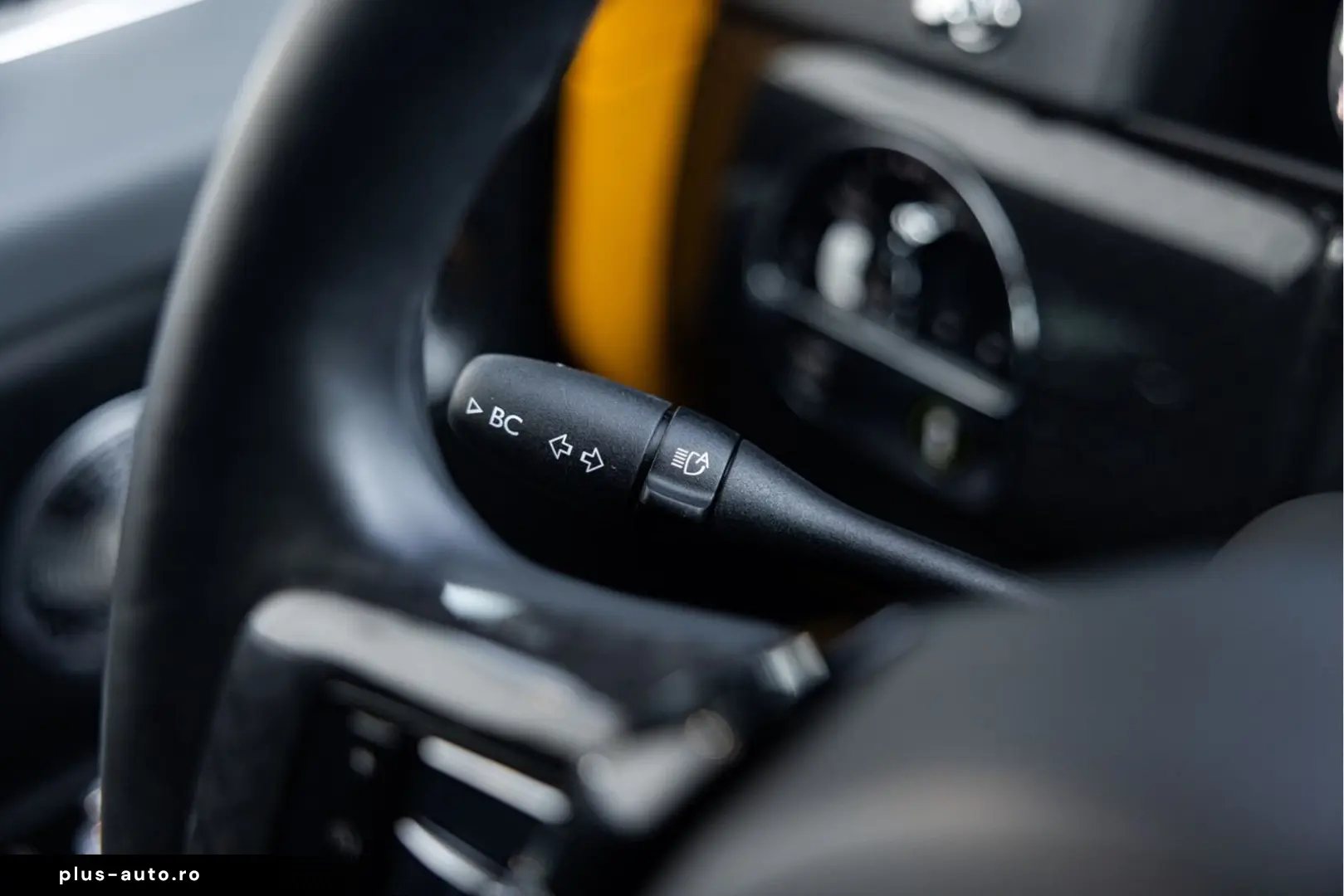 ROLLS ROYCE Cullinan 6.75 V12   Black Badge   Shooting Star