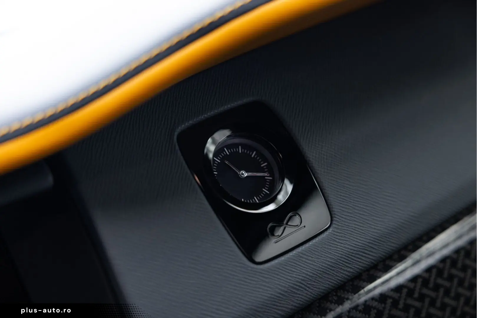 ROLLS ROYCE Cullinan 6.75 V12   Black Badge   Shooting Star