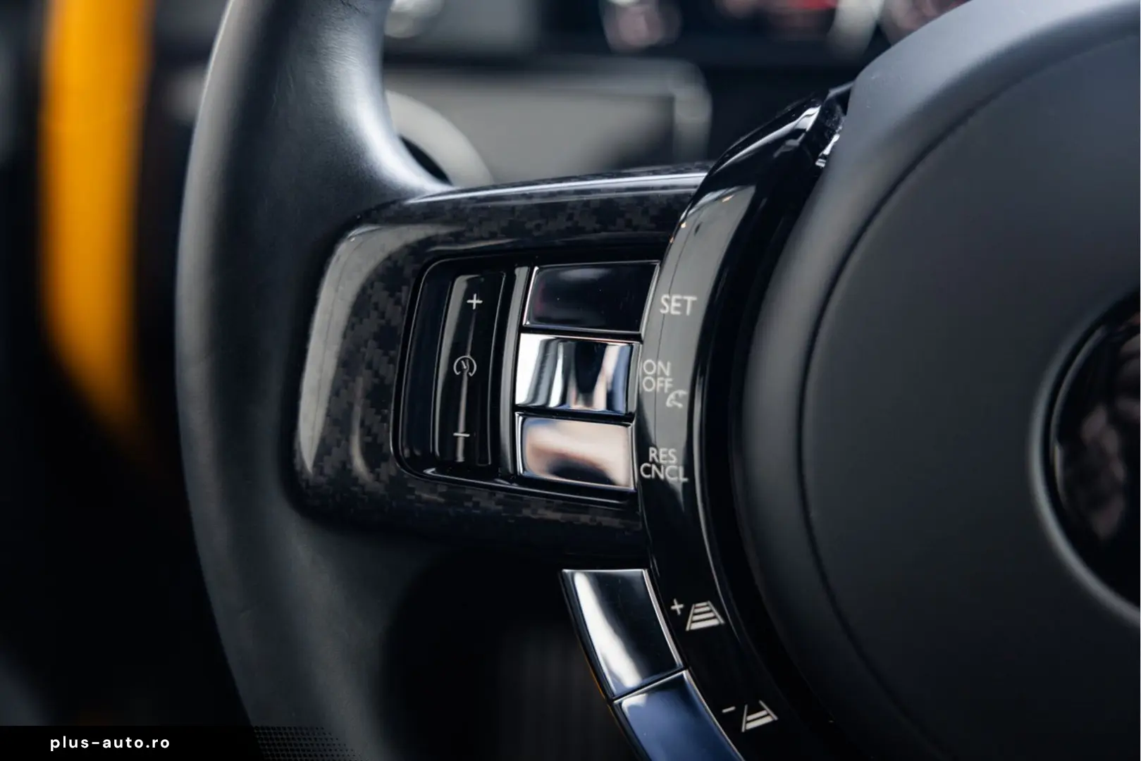 ROLLS ROYCE Cullinan 6.75 V12   Black Badge   Shooting Star