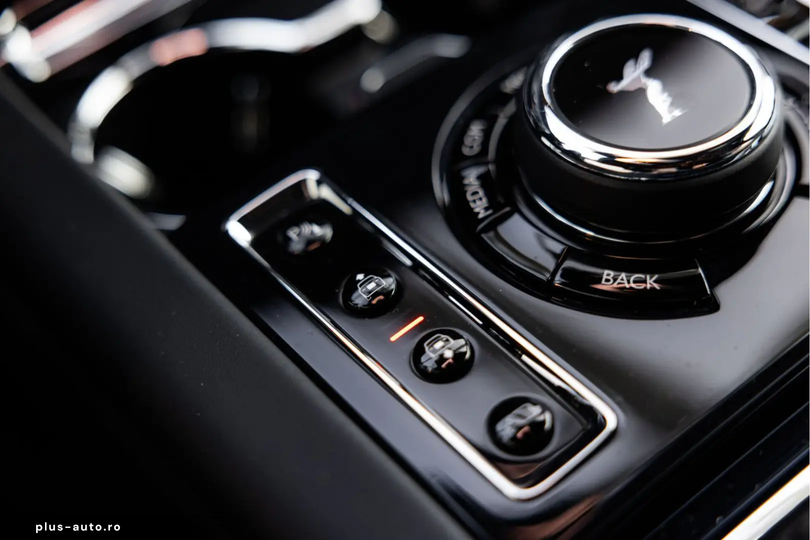 ROLLS ROYCE Cullinan 6.75 V12   Black Badge   Shooting Star