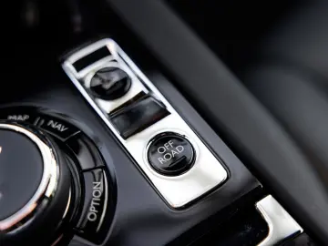 ROLLS ROYCE Cullinan 6.75 V12   Black Badge   Shooting Star