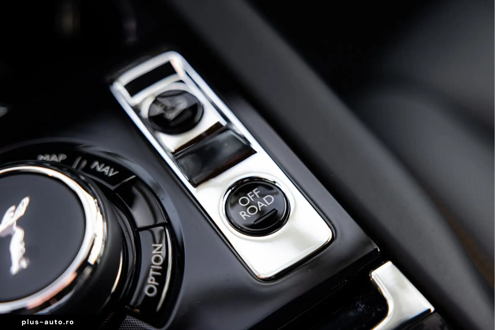 ROLLS ROYCE Cullinan 6.75 V12   Black Badge   Shooting Star