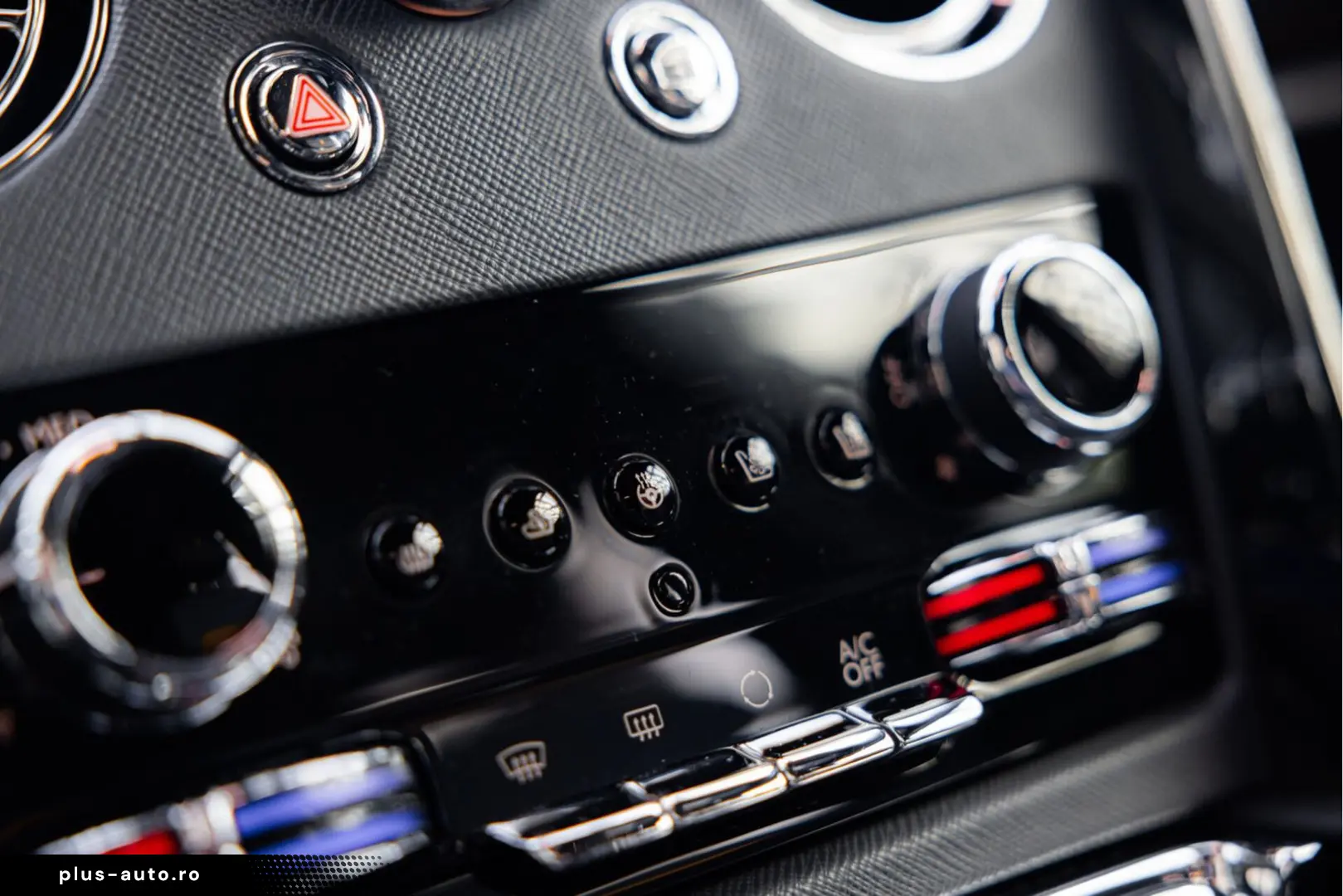 ROLLS ROYCE Cullinan 6.75 V12   Black Badge   Shooting Star