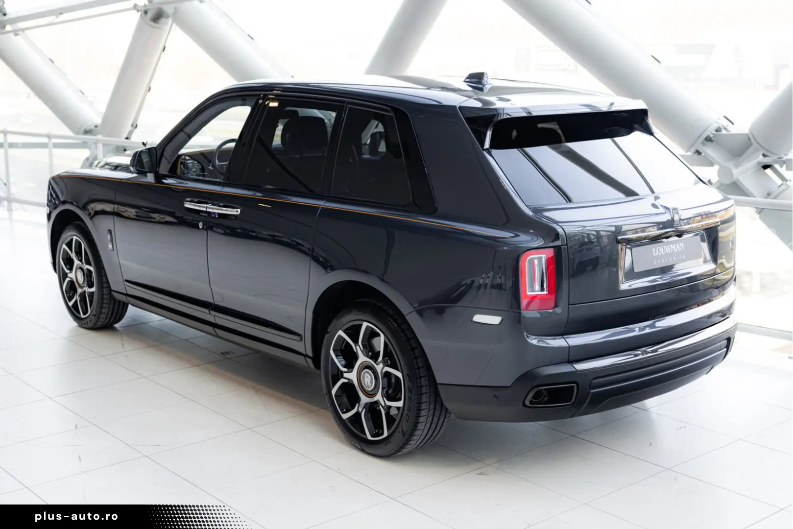 ROLLS ROYCE Cullinan 6.75 V12   Black Badge   Shooting Star