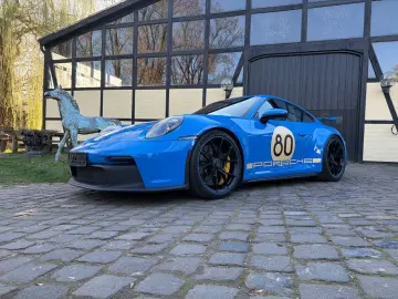 PORSCHE 992 GT3 APPROVED 06 2028 PCCB Lift Clubsport