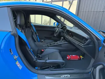 PORSCHE 992 GT3 APPROVED 06 2028 PCCB Lift Clubsport