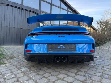 PORSCHE 992 GT3 APPROVED 06 2028 PCCB Lift Clubsport