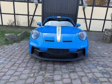 PORSCHE 992 GT3 APPROVED 06 2028 PCCB Lift Clubsport