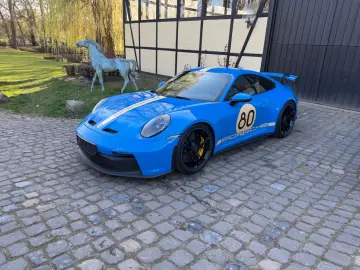 PORSCHE 992 GT3 APPROVED 06 2028 PCCB Lift Clubsport