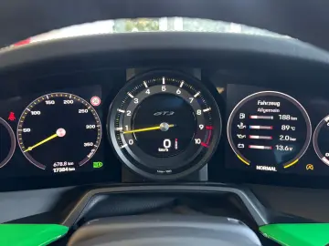 PORSCHE 992.1 GT3 Clubsport Schalen Lift Bose Matrix PPF