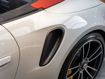 PORSCHE 992 992 Turbo S Cabrio Lift 360 kamera Stoelvent