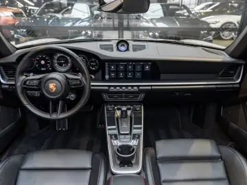 PORSCHE 992 992 Turbo S Cabrio Lift 360 kamera Stoelvent