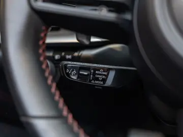 PORSCHE 992 992 Turbo S Cabrio Lift 360 kamera Stoelvent