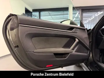 PORSCHE 992 911 Carrera 4 GTS Cabriolet InnoDrive BOSE