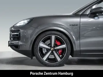 PORSCHE Cayenne S E-Hybrid Coupe Sportabgas. BOSE 22 Zol