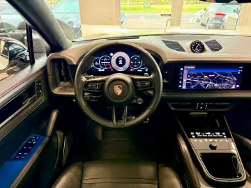 PORSCHE Cayenne GTS Coupe SportDesign AHK ACC HeadUp