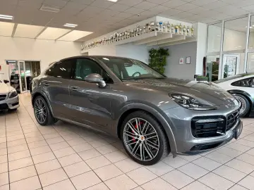 PORSCHE Cayenne GTS Coupe SportDesign AHK ACC HUD