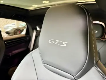 PORSCHE Cayenne GTS Coupe SportDesign AHK ACC HUD