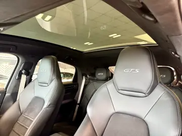PORSCHE Cayenne GTS Coupe SportDesign AHK ACC HUD