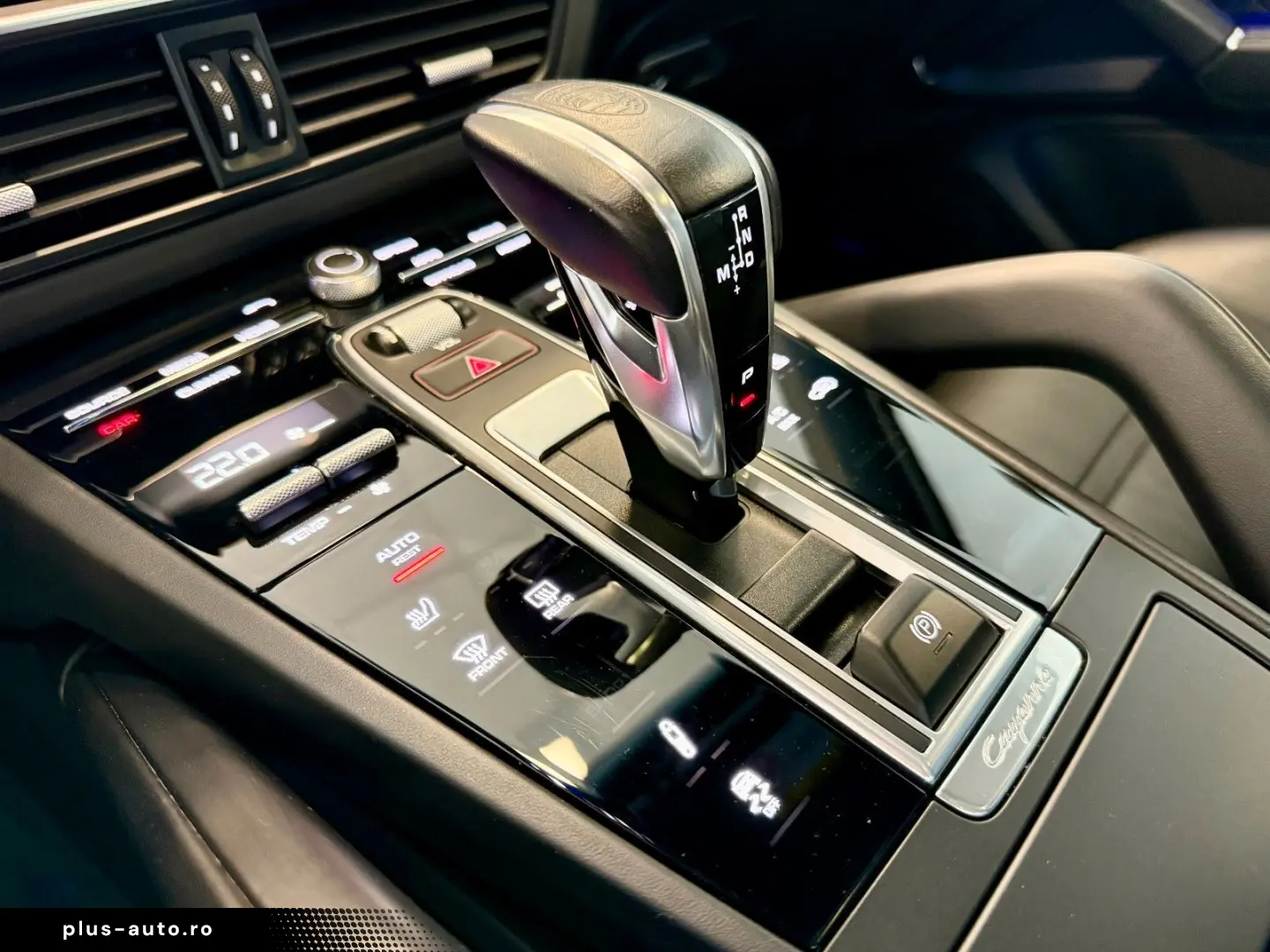 PORSCHE Cayenne Coupe Platinum Edition SportDesign