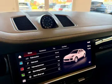 PORSCHE Cayenne Coupe Platinum Edition SportDesign