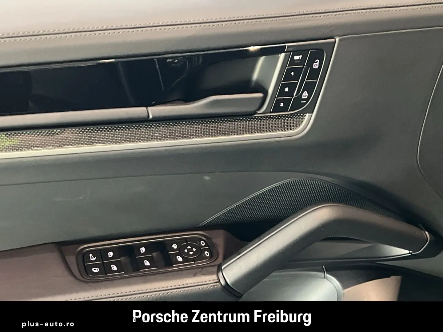 PORSCHE Cayenne S E-Hybrid InnoDrive Head-Up PDCC BOSE
