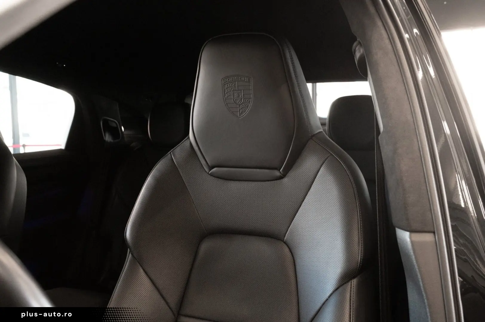 PORSCHE Cayenne Coupe Turbo GT SPORT-CHRONO CARBON 1.HD