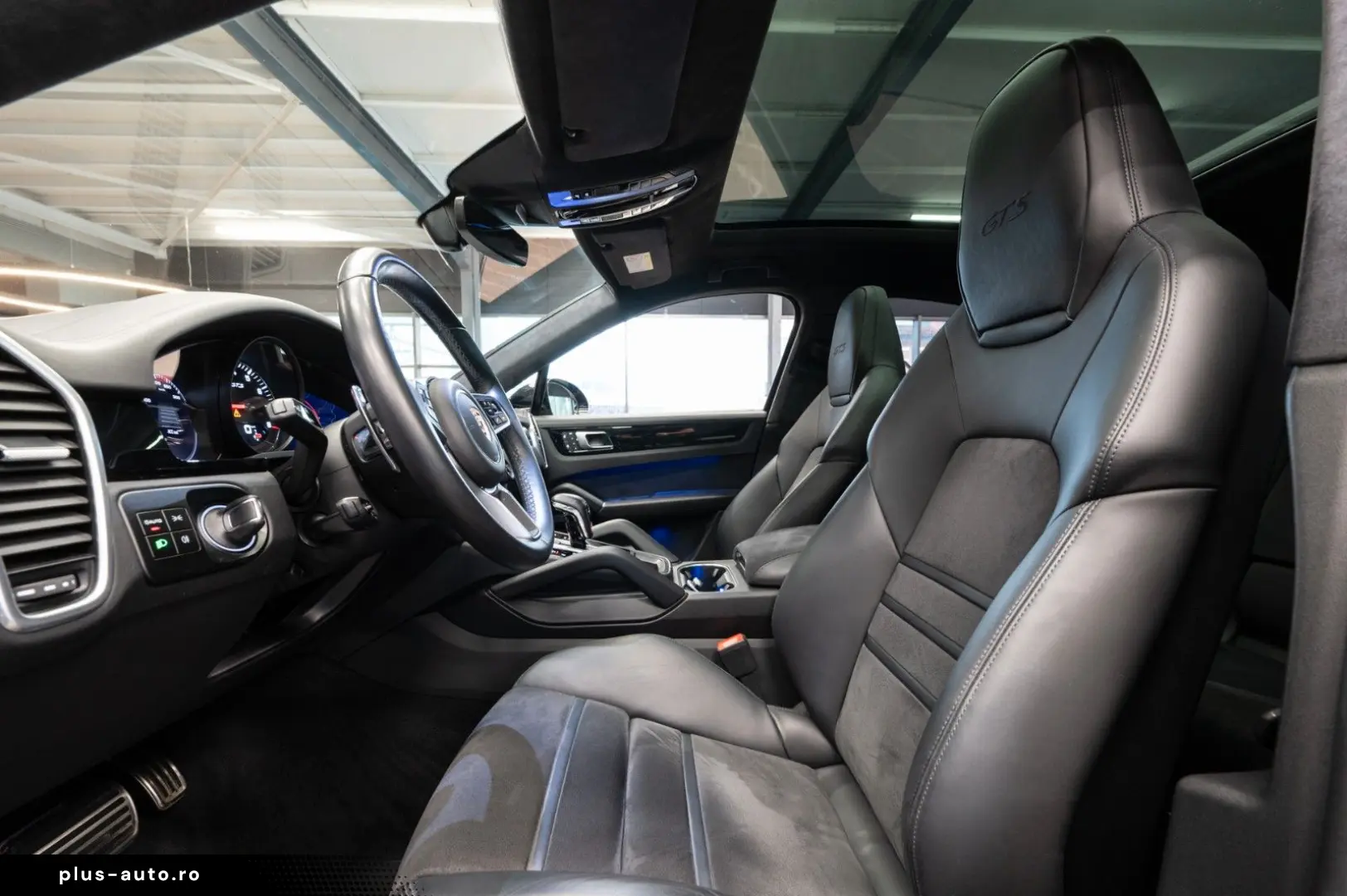 PORSCHE Cayenne Coupe GTS SPORT-DESIGN CHRONO PAKET BOSE