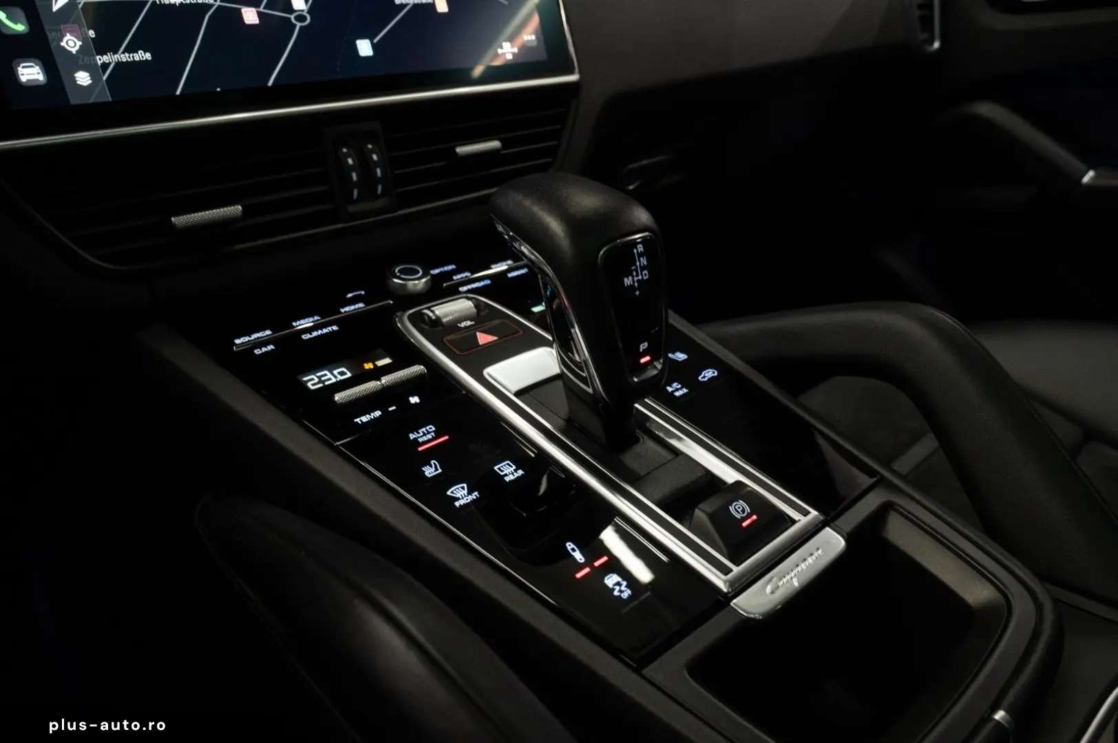 PORSCHE Cayenne Coupe GTS SPORT-DESIGN CHRONO PAKET BOSE