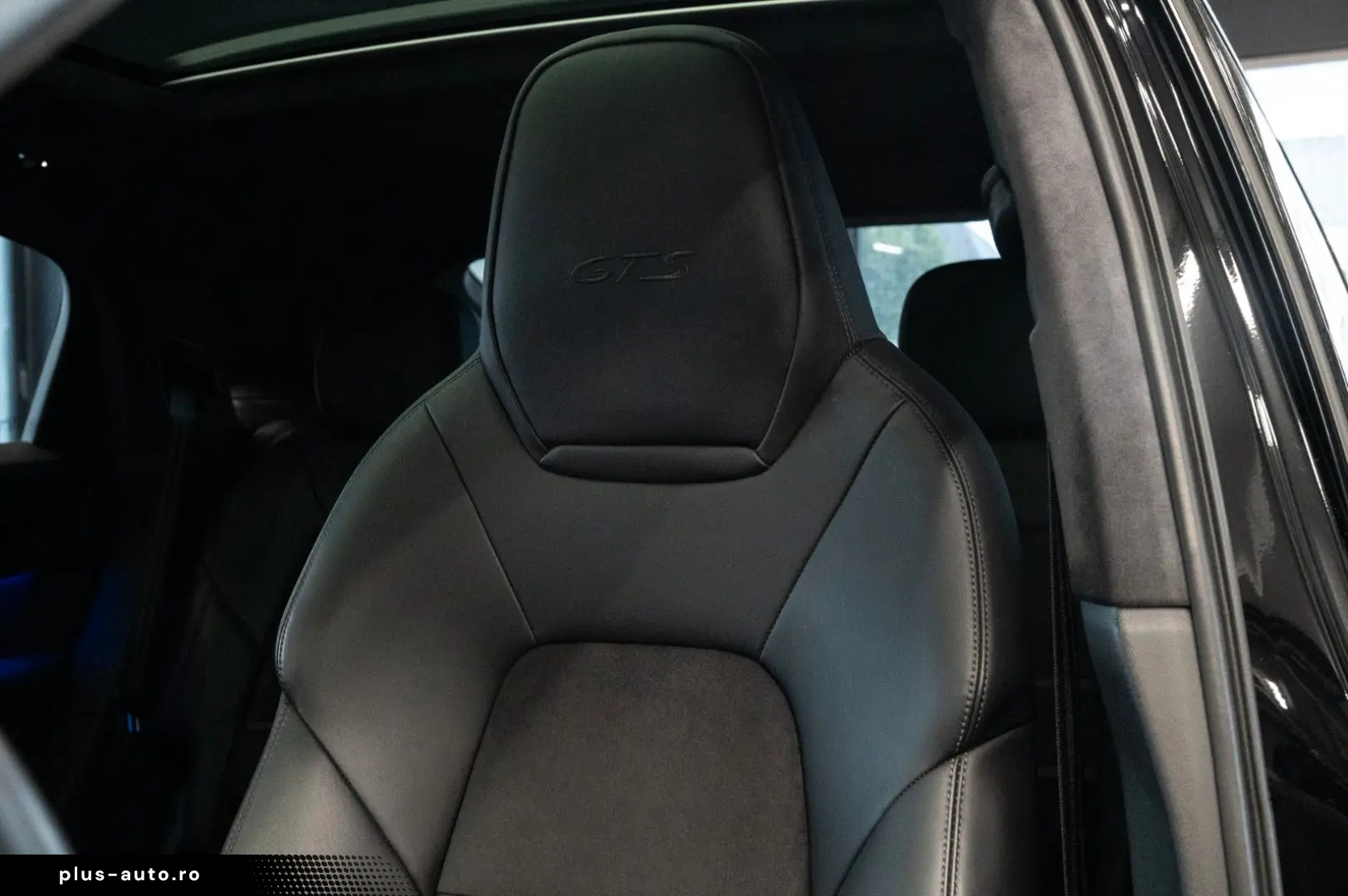 PORSCHE Cayenne Coupe GTS SPORT-DESIGN CHRONO PAKET BOSE