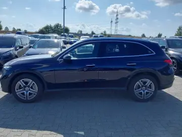 MERCEDES-BENZ GLC 220 d 4Matic AMG LINE PREMIUM PLUS VOLL