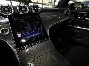 MERCEDES-BENZ GLC 220 d 4M AMG 360  DIG-LED Pano AHK…