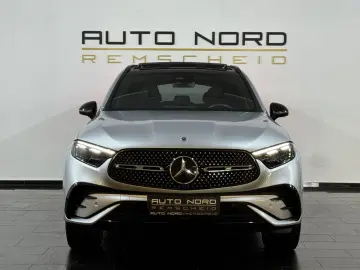 MERCEDES-BENZ GLC 300 de 4M. AMG Pano 360  Digital AHK Night