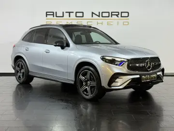 MERCEDES-BENZ GLC 300 de 4M. AMG Pano 360  Digital AHK Night