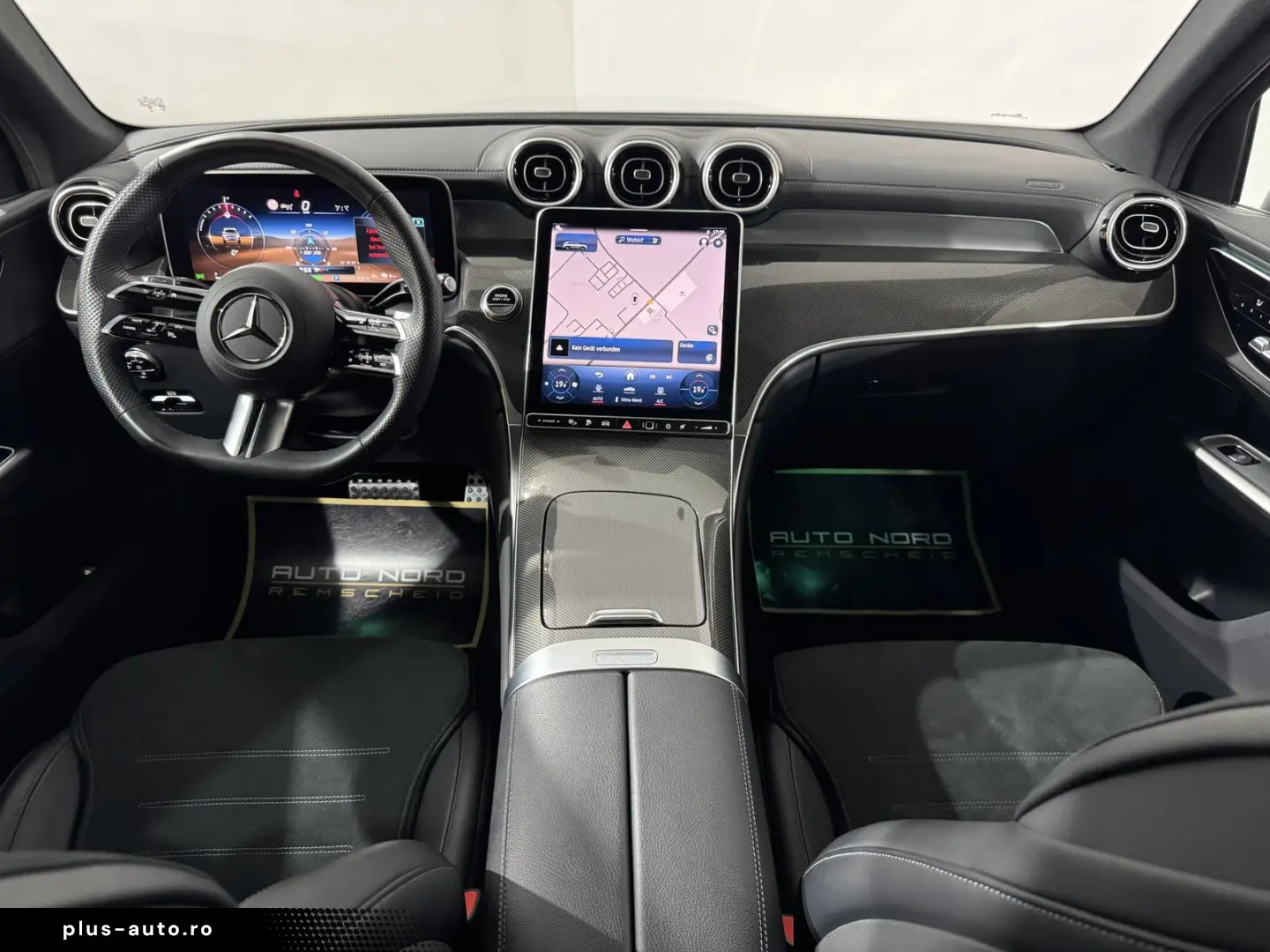 MERCEDES-BENZ GLC 300 de 4M. AMG Pano 360  Digital AHK Night