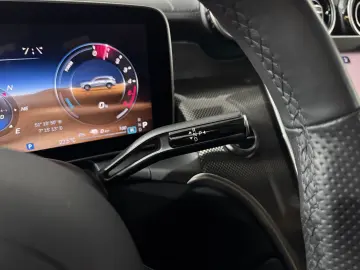 MERCEDES-BENZ GLC 300 de 4M. AMG Pano 360  Digital AHK Night