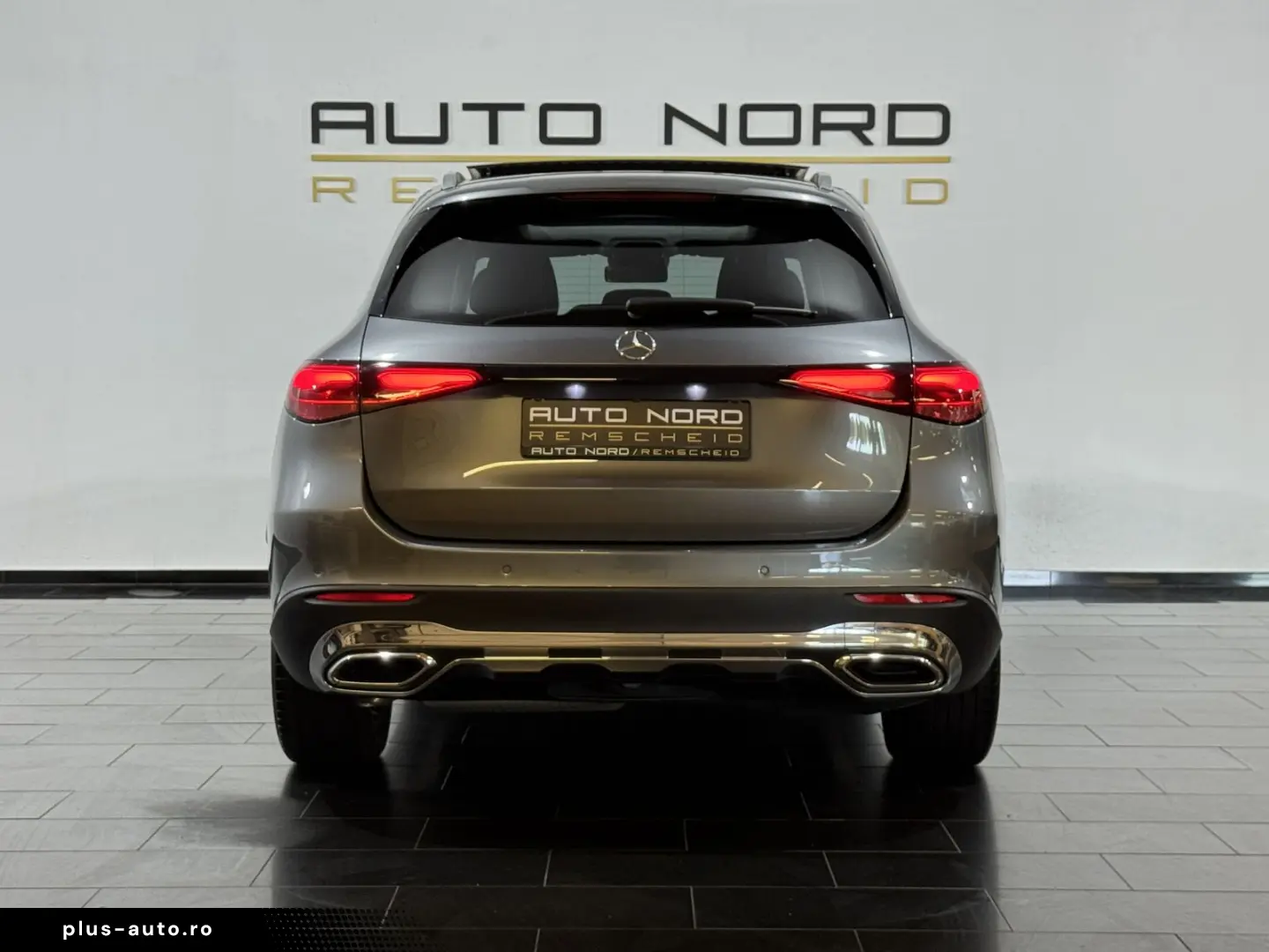 MERCEDES-BENZ GLC 220 d 4M. Pano AHK Leder Memory OLED MWST