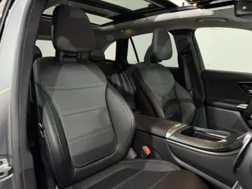 MERCEDES-BENZ GLC 220 d 4M. Pano AHK Leder Memory OLED MWST