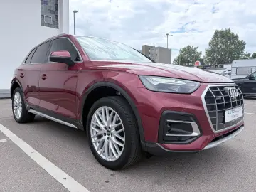 AUDI Q5 40 TDI qu. S line PANO AHK 360  20 ALU LED